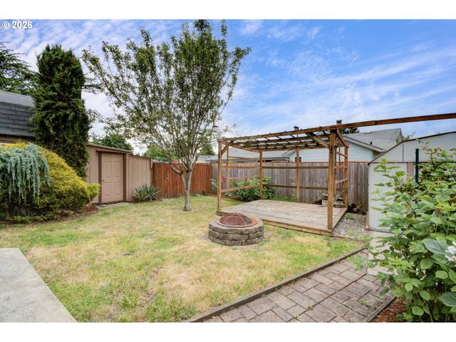 12001 Ne 75TH Cir, Vancouver, WA 98682