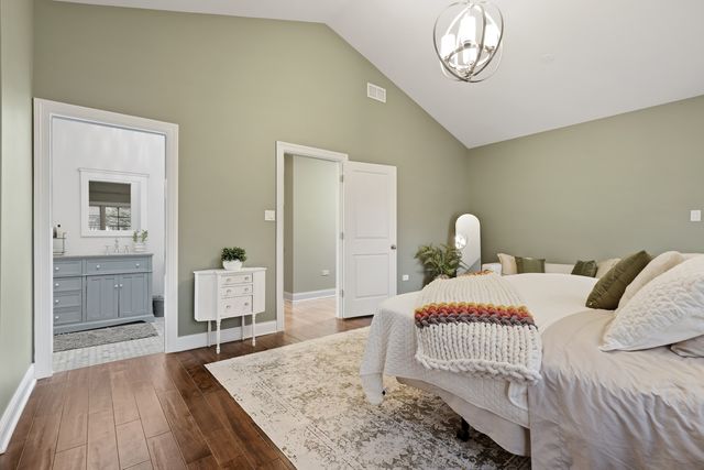 114 Hickory Street, Frankfort, IL 60423