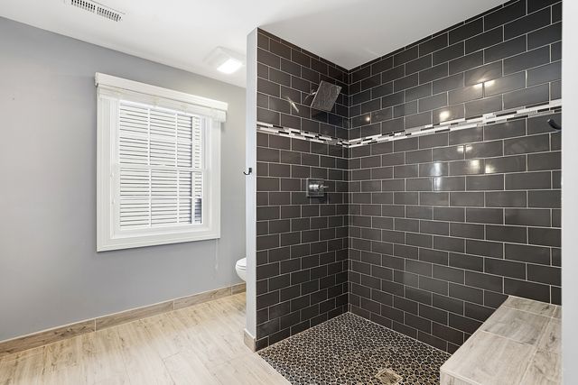 114 Hickory Street, Frankfort, IL 60423