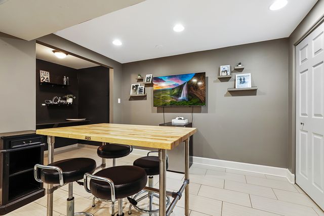 114 Hickory Street, Frankfort, IL 60423