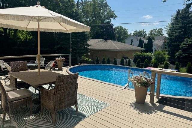 114 Hickory Street, Frankfort, IL 60423