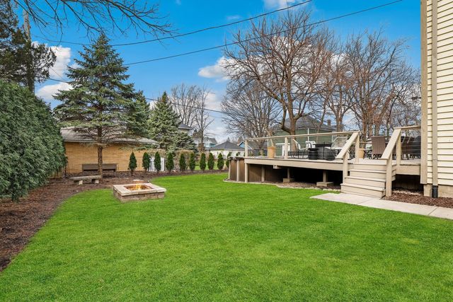 114 Hickory Street, Frankfort, IL 60423