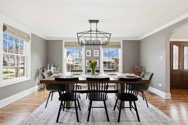 114 Hickory Street, Frankfort, IL 60423