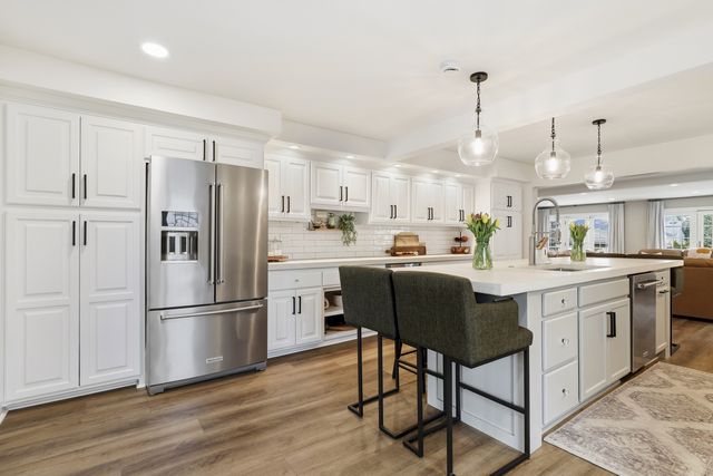 114 Hickory Street, Frankfort, IL 60423