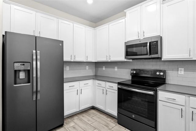 9812 RED EAGLE DRIVE, Orlando, FL 32825