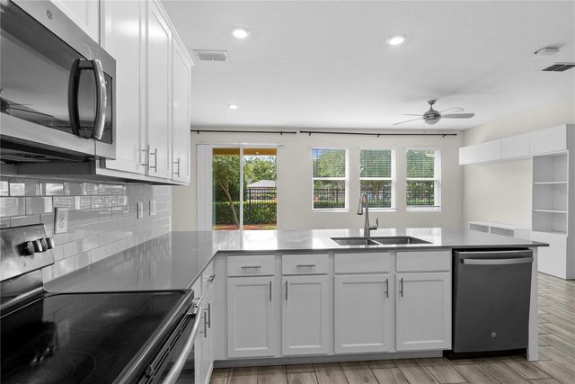 9812 RED EAGLE DRIVE, Orlando, FL 32825