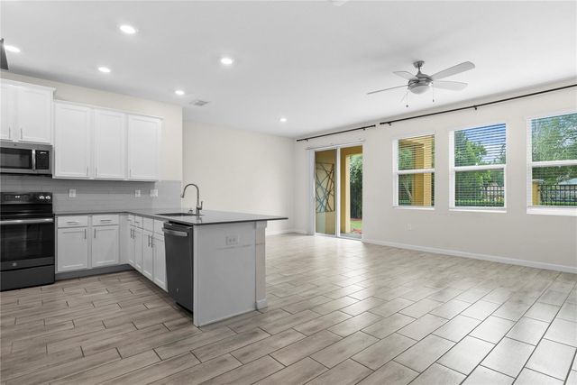 9812 RED EAGLE DRIVE, Orlando, FL 32825