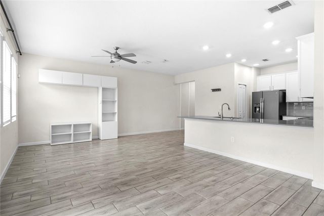 9812 RED EAGLE DRIVE, Orlando, FL 32825
