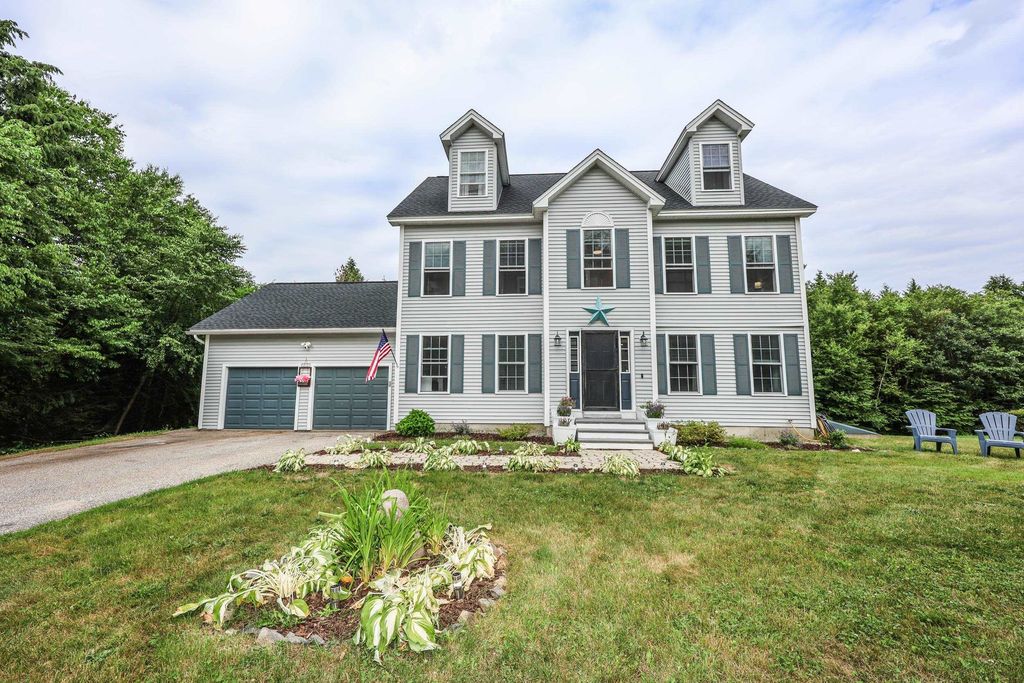 84 Holly Hill Farm Road, Weare, NH 03281