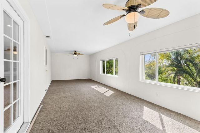 7301 Ridgeview Ln, Penryn, CA 95663