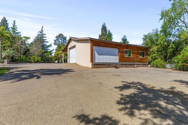 7301 Ridgeview Ln, Penryn, CA 95663