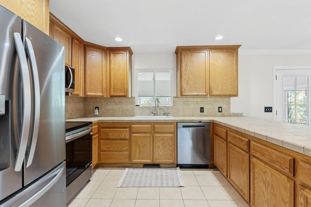 7301 Ridgeview Ln, Penryn, CA 95663