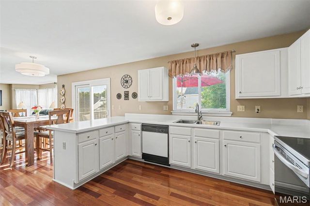 4814 Forder Oaks Court, Oakville, MO 63129