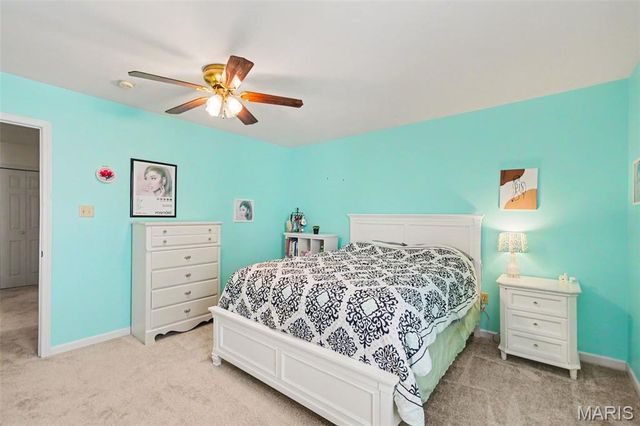 4814 Forder Oaks Court, Oakville, MO 63129
