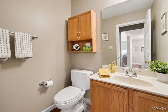 4814 Forder Oaks Court, Oakville, MO 63129