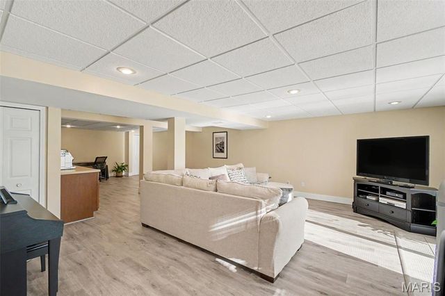4814 Forder Oaks Court, Oakville, MO 63129