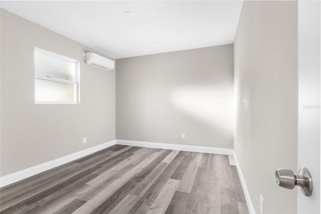 5318 9TH AVENUE N, St Petersburg, FL 33710