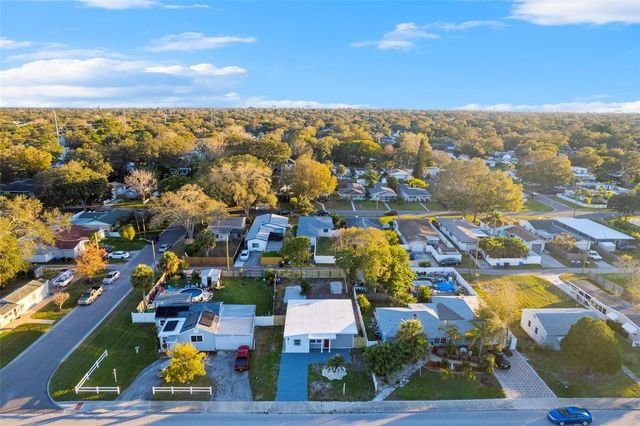 5318 9TH AVENUE N, St Petersburg, FL 33710