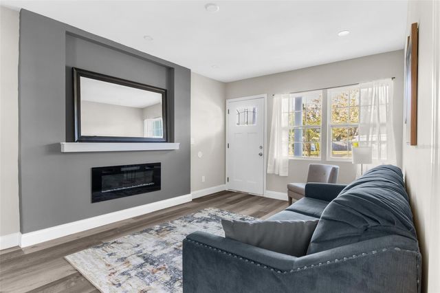 5318 9TH AVENUE N, St Petersburg, FL 33710