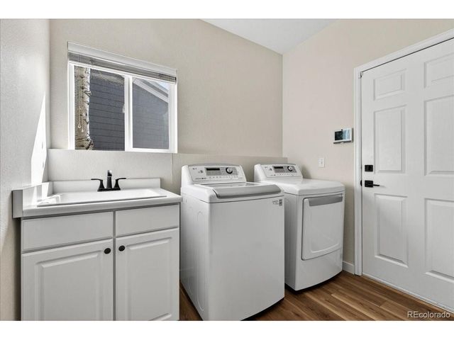 9477 Burgundy Cir, Highlands Ranch, CO 80126