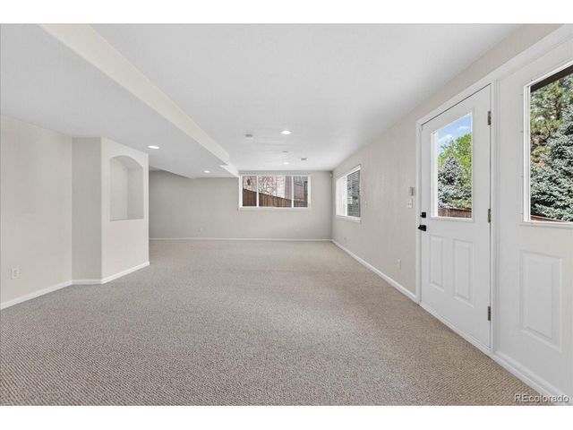 9477 Burgundy Cir, Highlands Ranch, CO 80126