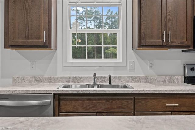 125 Asher Lane, Lexington, NC 27292