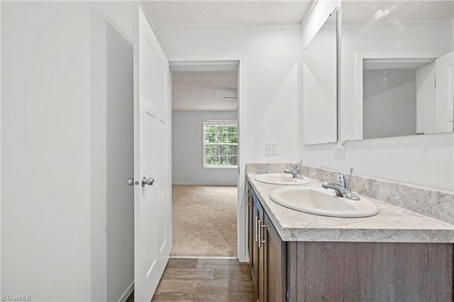 125 Asher Lane, Lexington, NC 27292