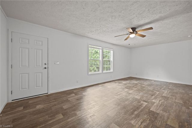125 Asher Lane, Lexington, NC 27292