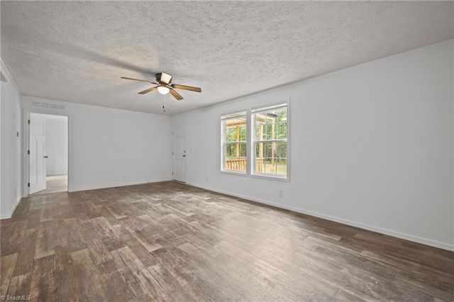 125 Asher Lane, Lexington, NC 27292