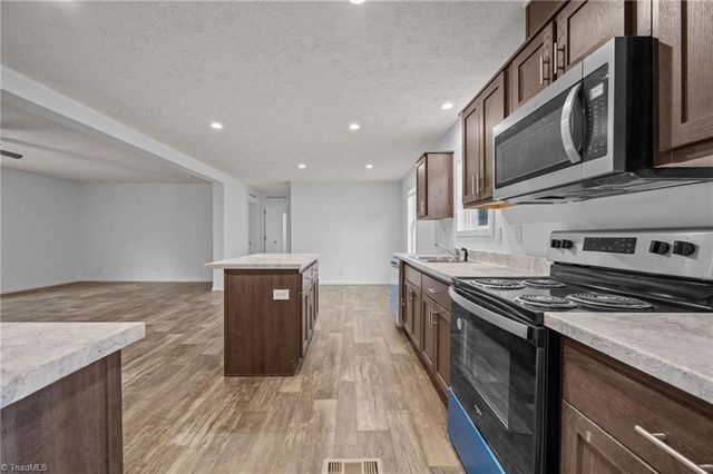 125 Asher Lane, Lexington, NC 27292
