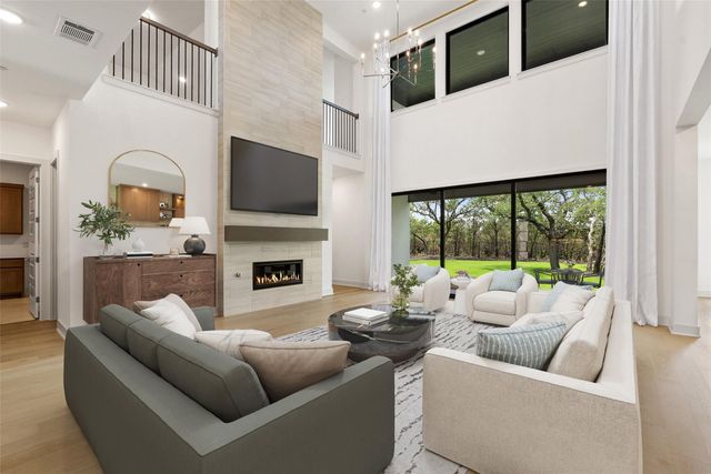 7500 Davenport Divide RD, Austin, TX 78738