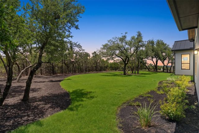 7500 Davenport Divide RD, Austin, TX 78738