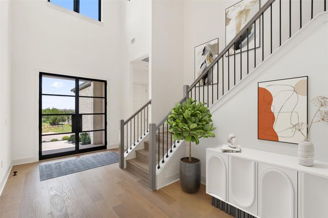 7500 Davenport Divide RD, Austin, TX 78738