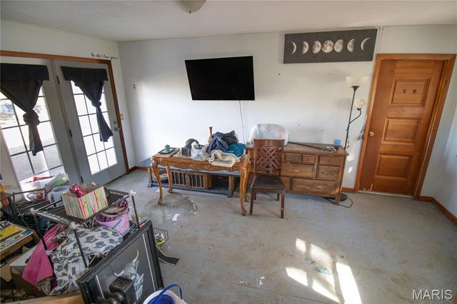 16560 Highway 133, Dixon, MO 65459