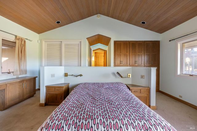 3295 Warm Springs Rd, Glen Ellen, CA 95442