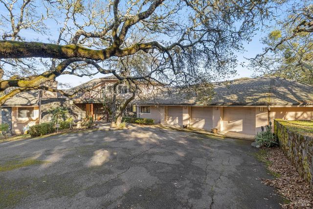 3295 Warm Springs Rd, Glen Ellen, CA 95442
