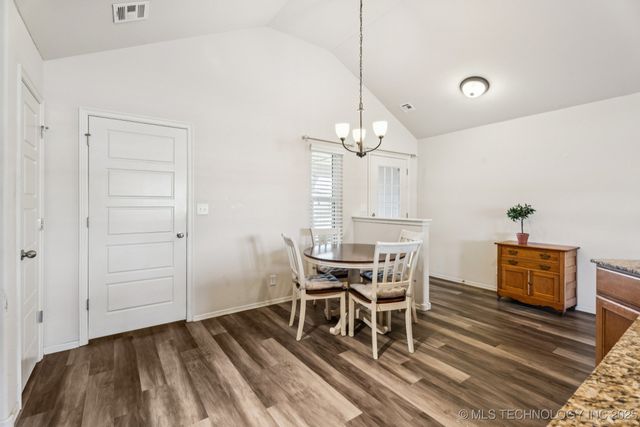 11109 N 148 East Avenue, Owasso, OK 74055