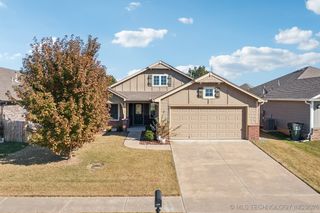 11109 N 148 East Avenue, Owasso, OK 74055