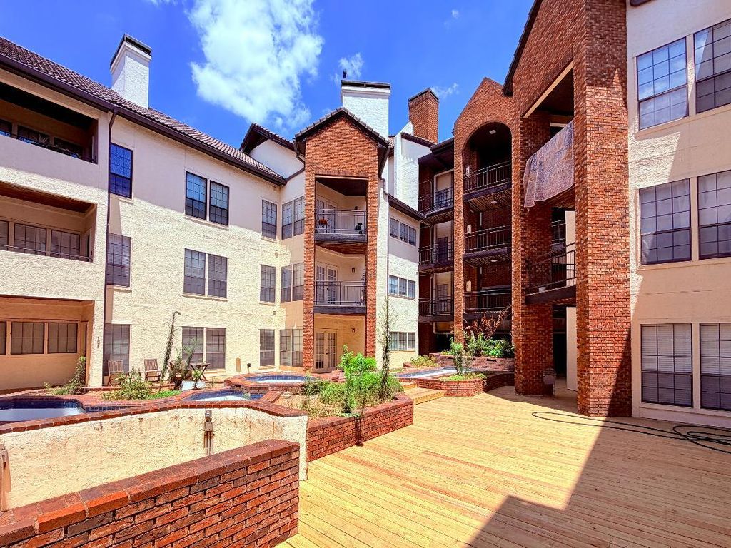 3001 Cedar ST 114, Austin, TX 78705