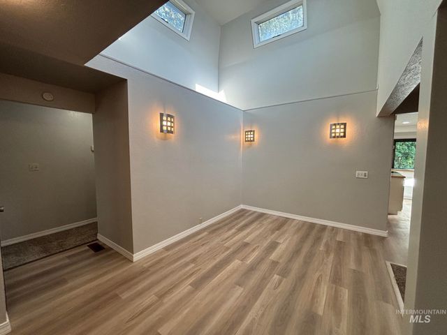1876 W Malad Ln, Boise, ID 83705