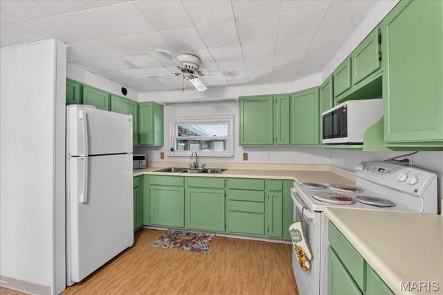 101 N Ruby Lane, Fairview Heights, IL 62208