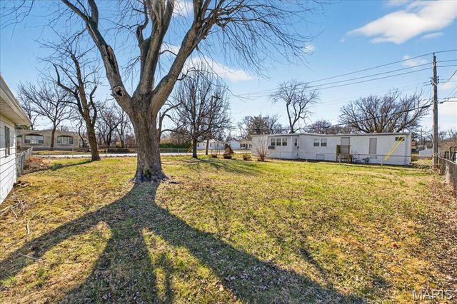 101 N Ruby Lane, Fairview Heights, IL 62208