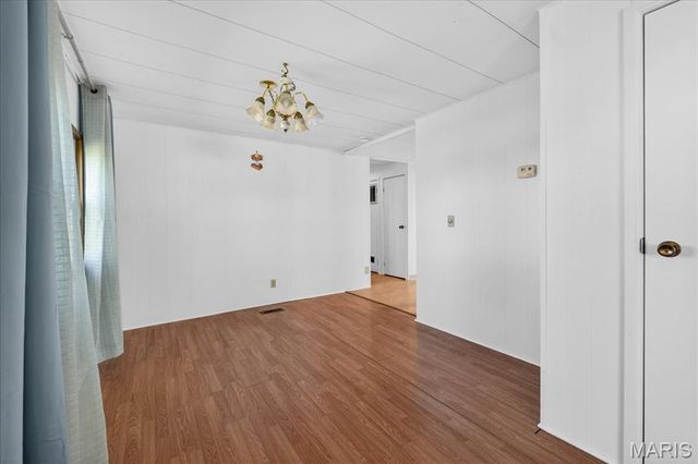 101 N Ruby Lane, Fairview Heights, IL 62208