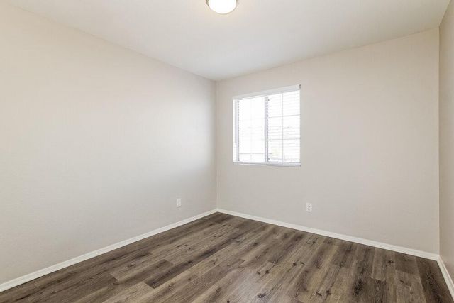 4039 W Salter Drive, Glendale, AZ 85308