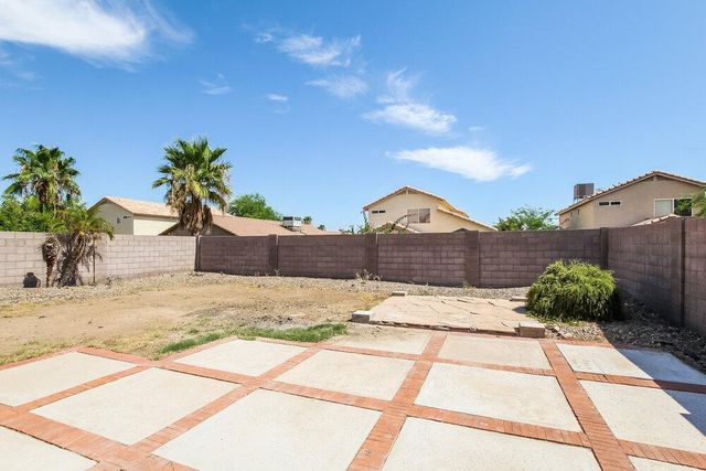 4039 W Salter Drive, Glendale, AZ 85308