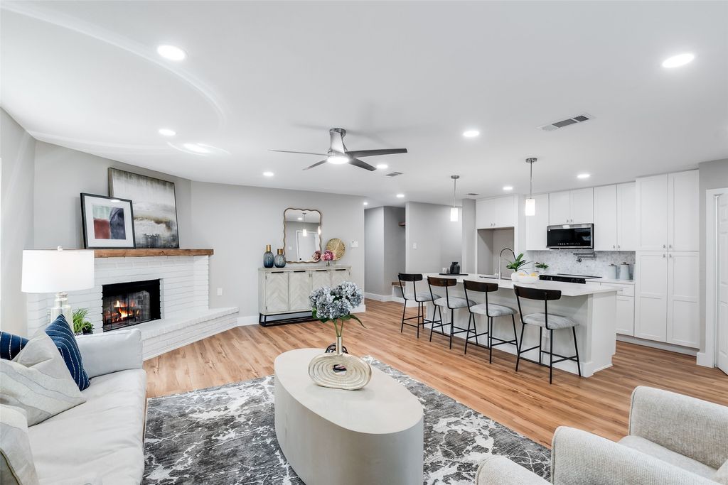 5312 Baker Drive, The Colony, TX 75056
