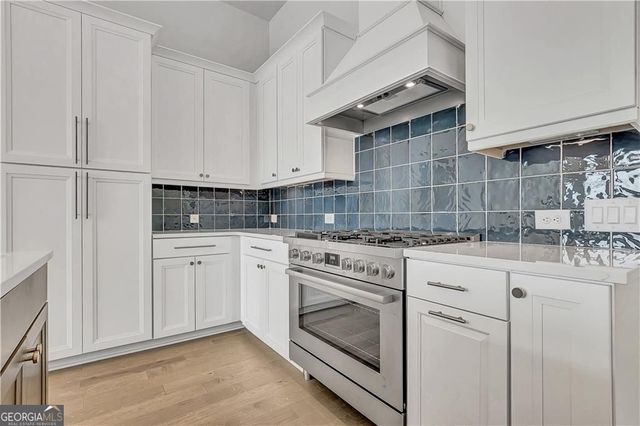 180 Rolison Way, Fayetteville, GA 30214