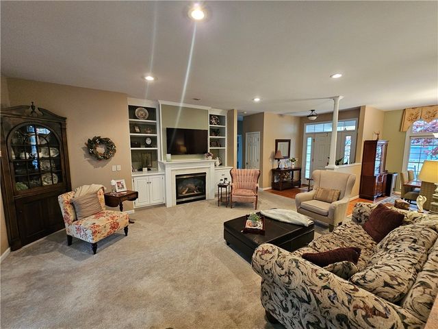 4 Carolwood Drive, Batavia City, NY 14020