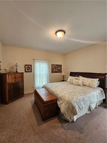 4 Carolwood Drive, Batavia City, NY 14020