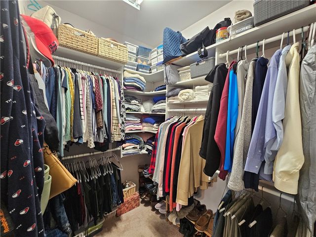 4 Carolwood Drive, Batavia City, NY 14020